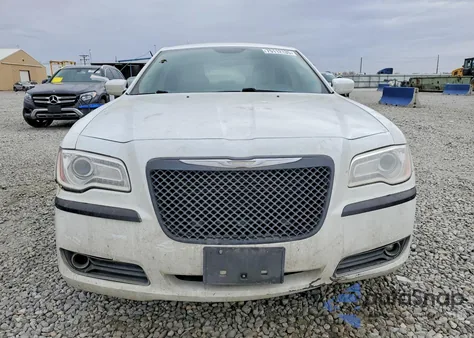 2013 Chrysler 300 из США, поврежденный, VIN 2C3CCAAG4DH630759
